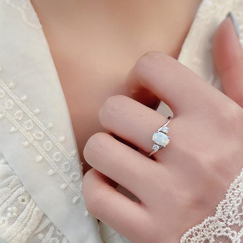 Elegant Alloy Geometric Ring For Women 2024 Spring Fashion In White Purple Green Blue Pink