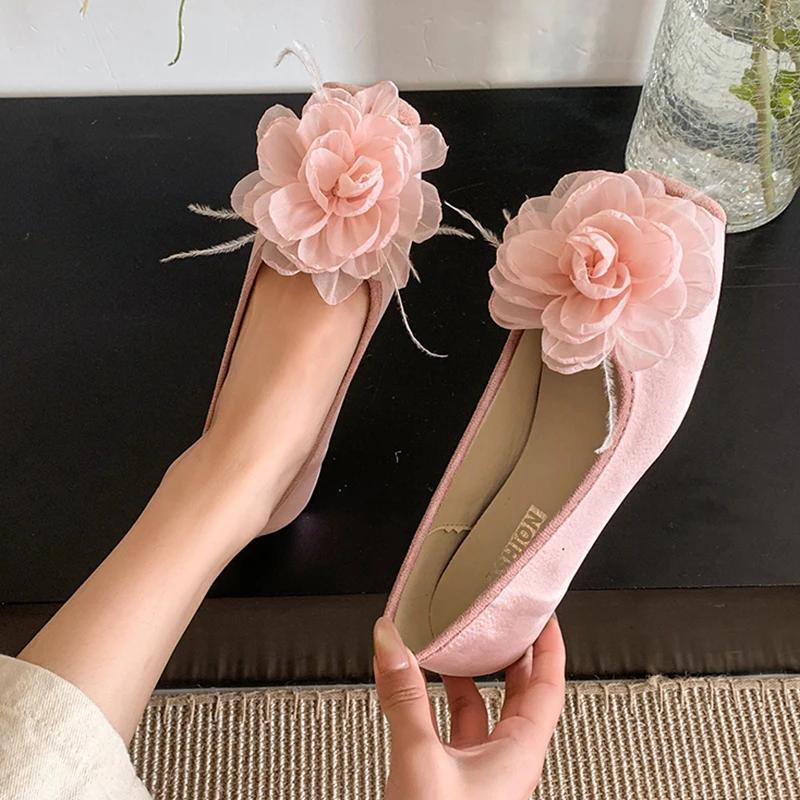 

Модная обувь с цветами, женские балетки, повседневные женские сандалии, модные лоферы, элегантные летние кроссовки 2025 года, новая удобная женская обувь для платья 35 розовый