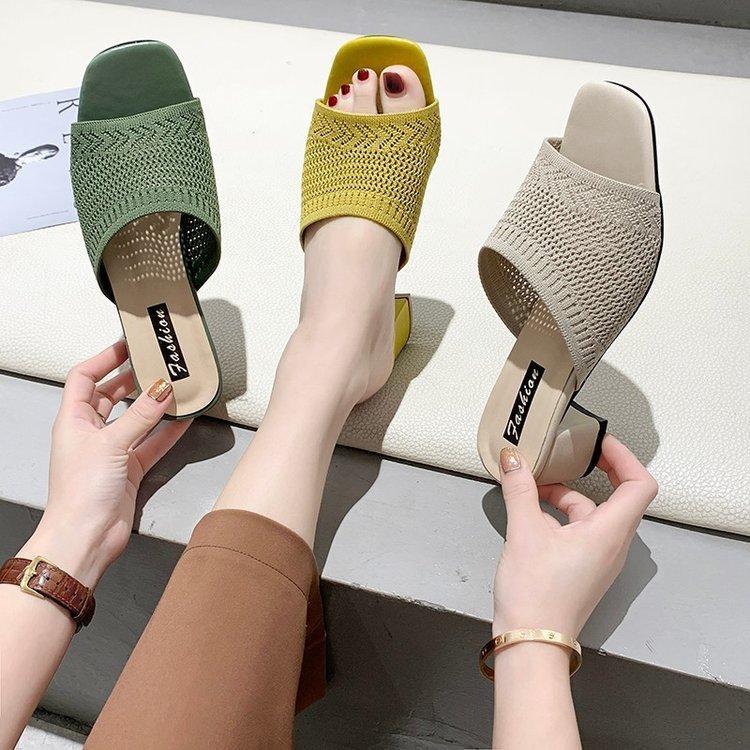 Womens Flat Sandals With Mesh Upper And Rubber Sole For Casual Daily Wear