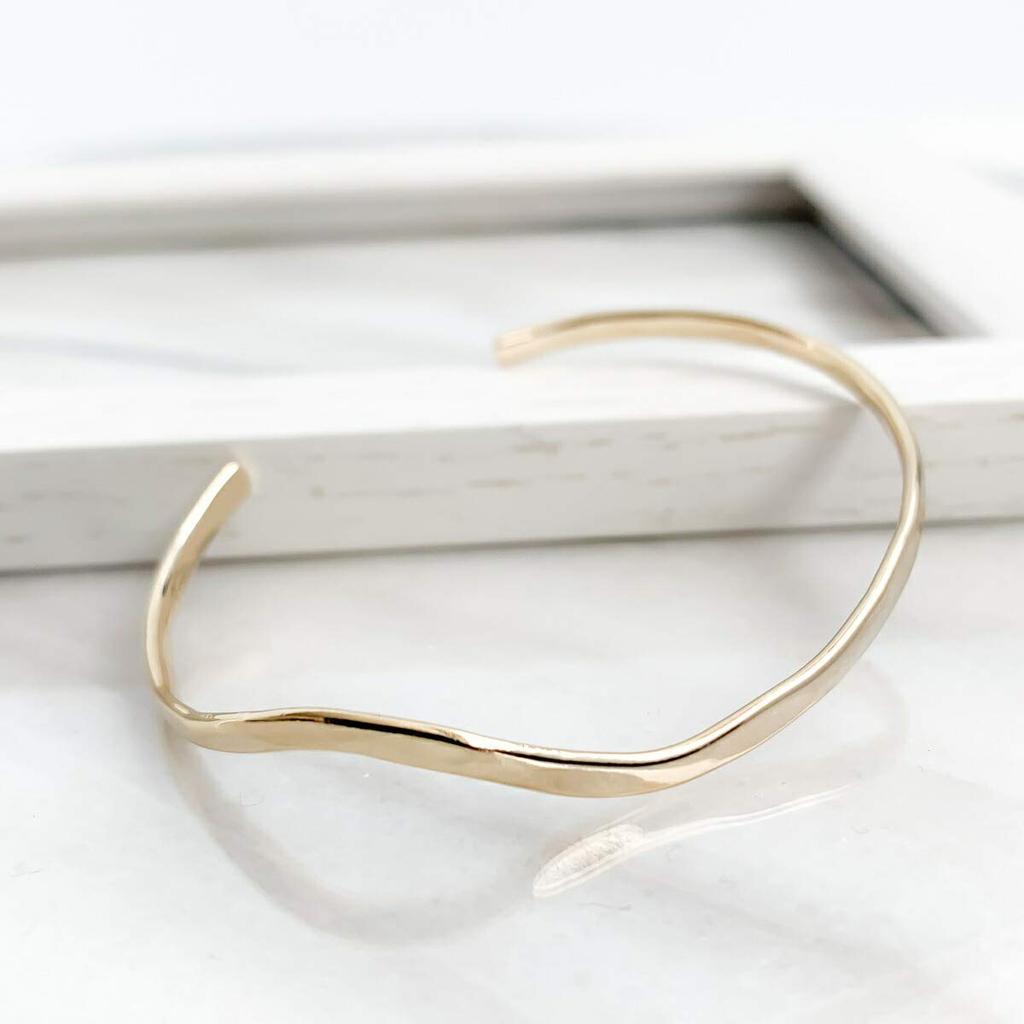 [Naot Jewelry] Women's Bangle [Gift Box Included] Gold Kainari Wave Bangle