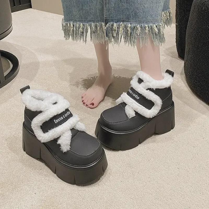 Women's Versatile Height-Boosting Velvet Platform Shoes with Velcro, for Autumn/Winter 2024