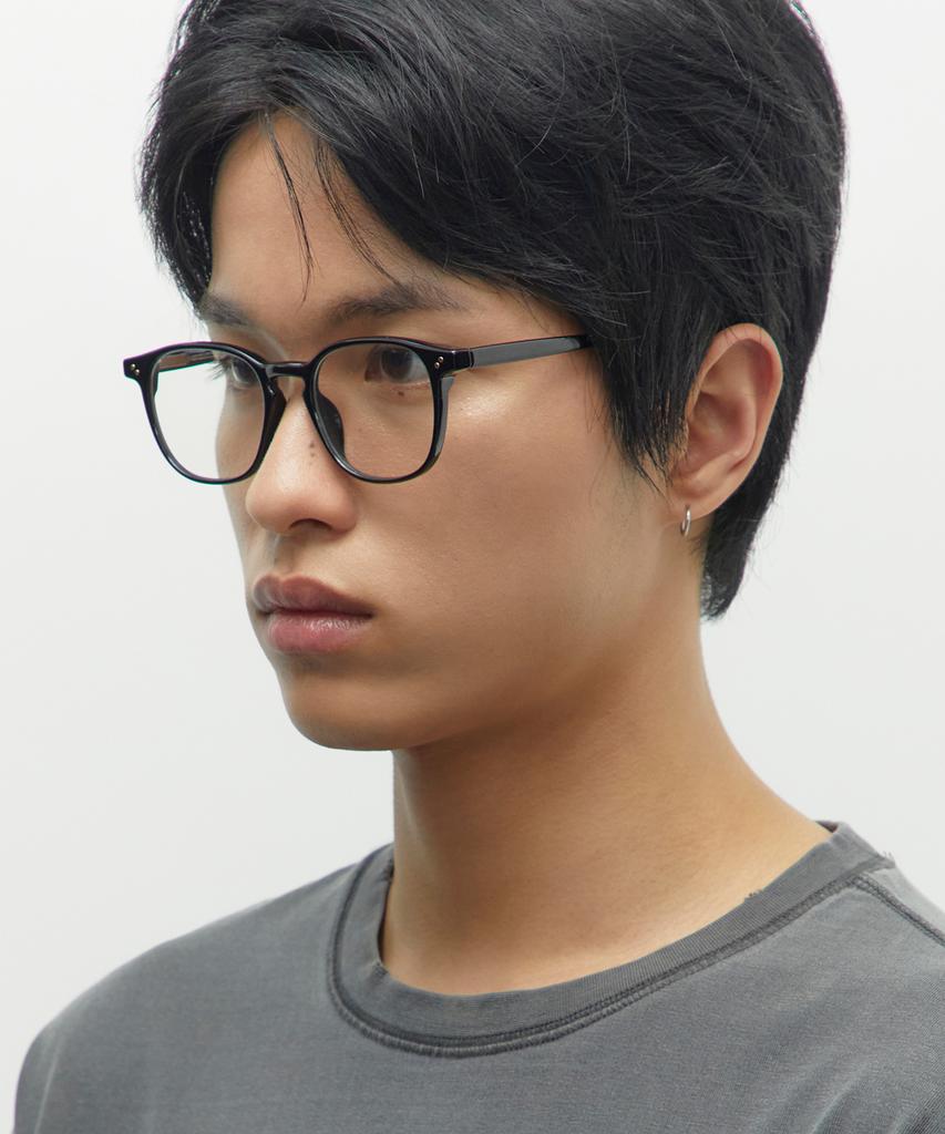 Tonilolenseu Roan 01 Black