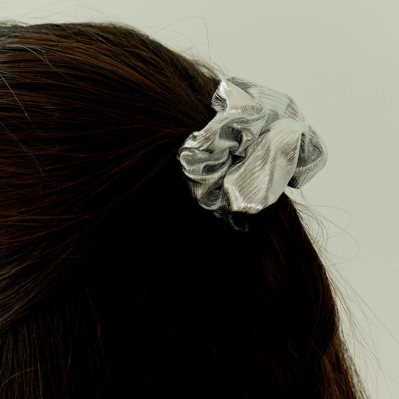 Murmur Glossy Wave Scrunch