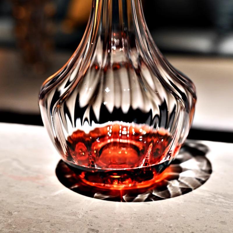 European Crystal Waterfall Wine Decanter: High-End Rapid Pour Straight-Edge Design
