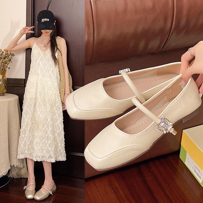 Flat Bottom Shallow Mouth Single Shoes Women's Autumn New Beautiful Square Head Temperament with Skirt One-word Buckle Mary Jane