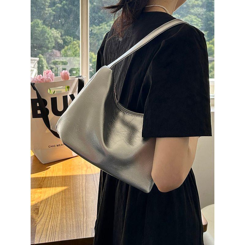 South Korea Special-Interest Design Ins Minimalist Silver Underarm Bag