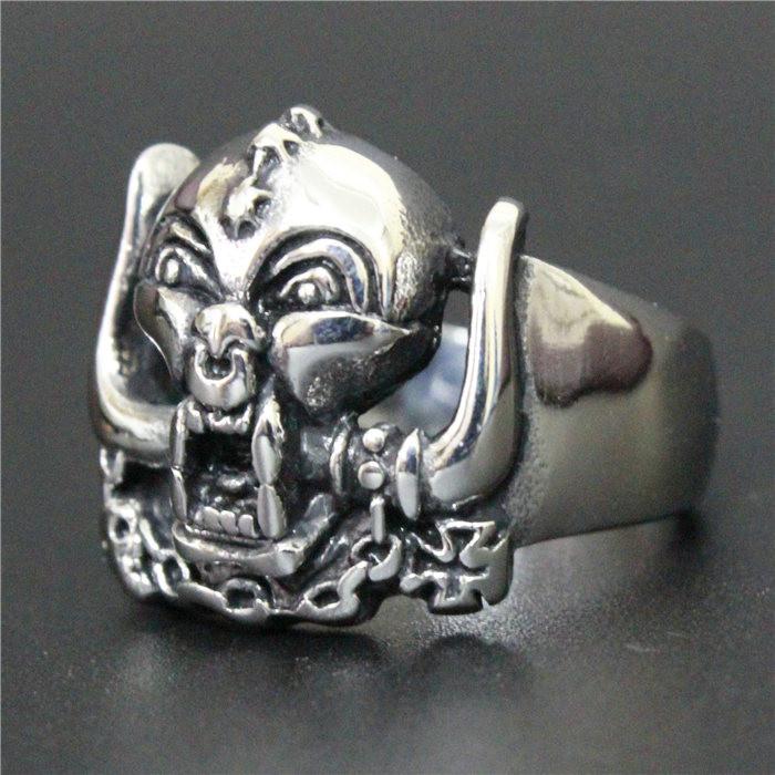 2026 Neuer Cooler Motorrad Biker Ring mit Kette Kreuz 316L Edelstahl Herren Damen Mode Helm Männlicher Biker Ring
