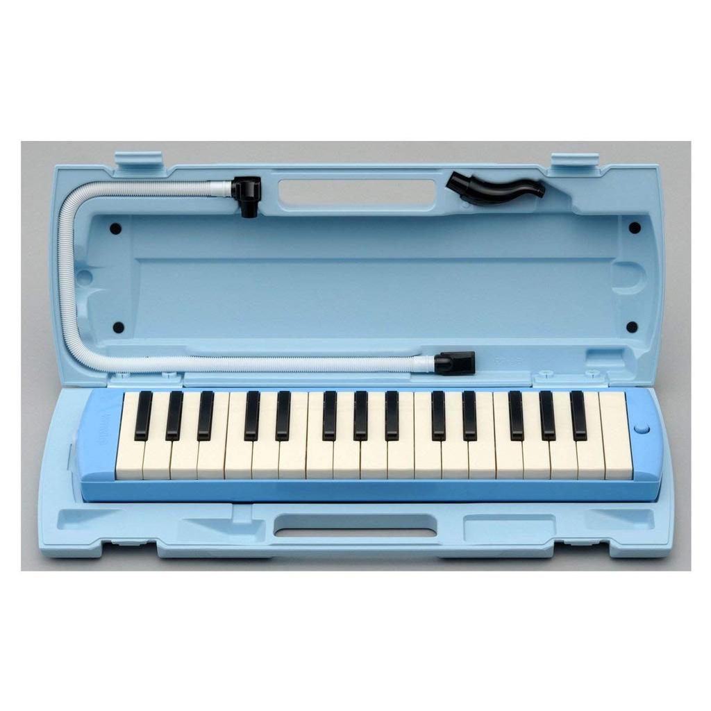 YAMAHA PIANICA Keyboard Harmonica 32 Keys Blue P-32E Comes with a Similar Color Plastic Hard Case Designed for Ease of Use by Children