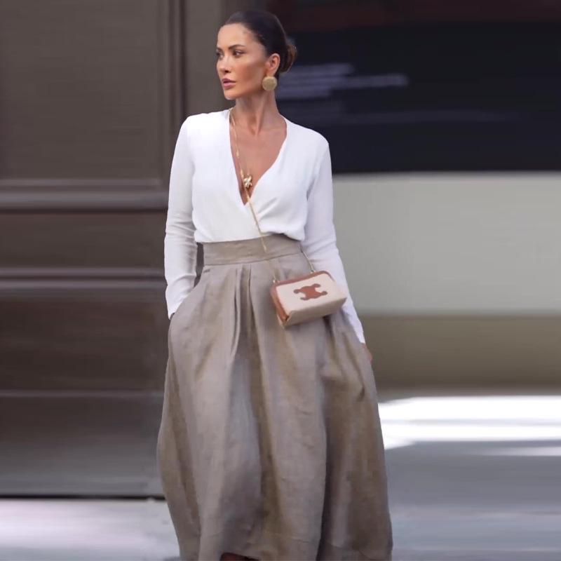 2024 Autumn European & American Solid Color Slimming Low-Cut Top & High-Waisted Skirt Set