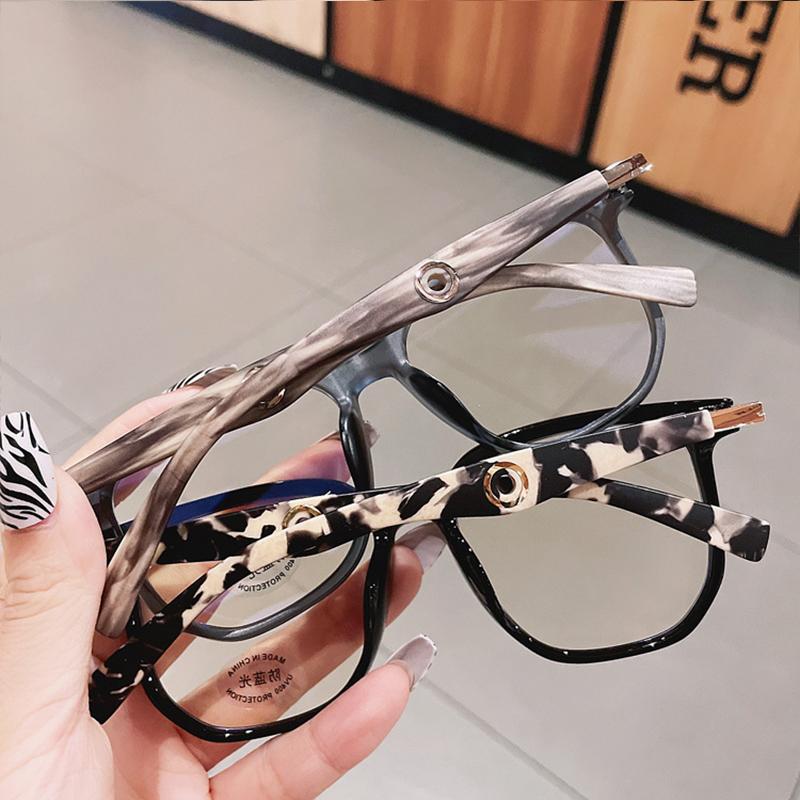 Big Square Reading Glasses Women Luxury Brand Rivet Anti Blue Light Computer Glasses Optical Prescription Eyewear