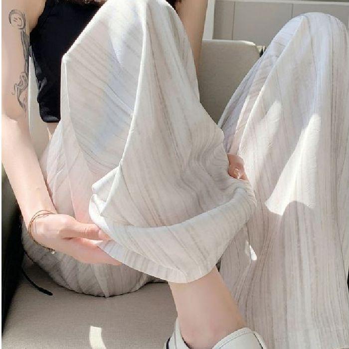 Pantaloni cu picior larg din mătase de gheață satinată cu imprimeu cerneală, stil subțire pentru vara 2025, design cool Yamamoto cu drapaj plisat.