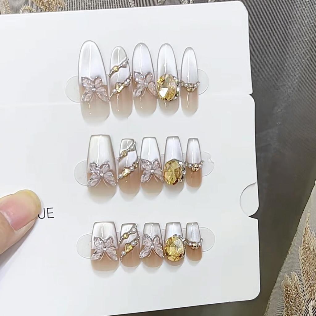 Pure Hand-made Phototherapy Wear Armor Tablets Butterfly Meng Wenyu Wear Armor Finished Product Reusable Nail Art