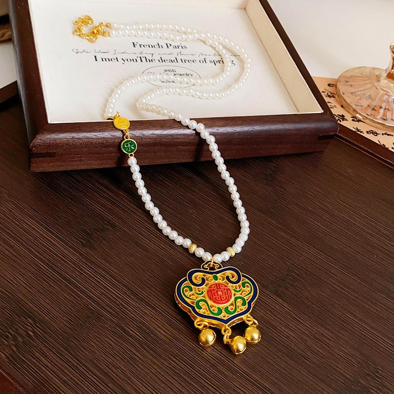 Chinesische Geometrische Stein- & Perlenkette: Retro High-End Schlüsselbeinkette, Vielseitiger Schmuck im antiken Stil