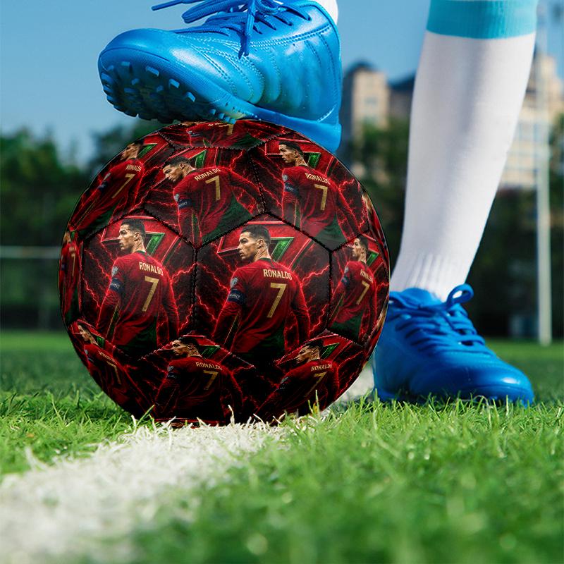 Pallone da Calcio Cristiano Ronaldo Misura 5, Pallone da Calcio in PU Resistente all'Usura per Allenamento e Pratica Quotidiana, Regalo di Compleanno per Appassionati di Calcio