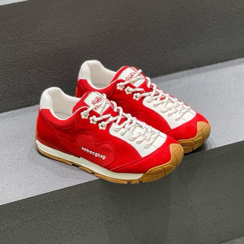 Women's German Training Shoes - 2025 Style: Breathable, Thick Sole, Little Flower Loafers, Versatile Casual Sports Shoes, Inspired by Forrest Gump.