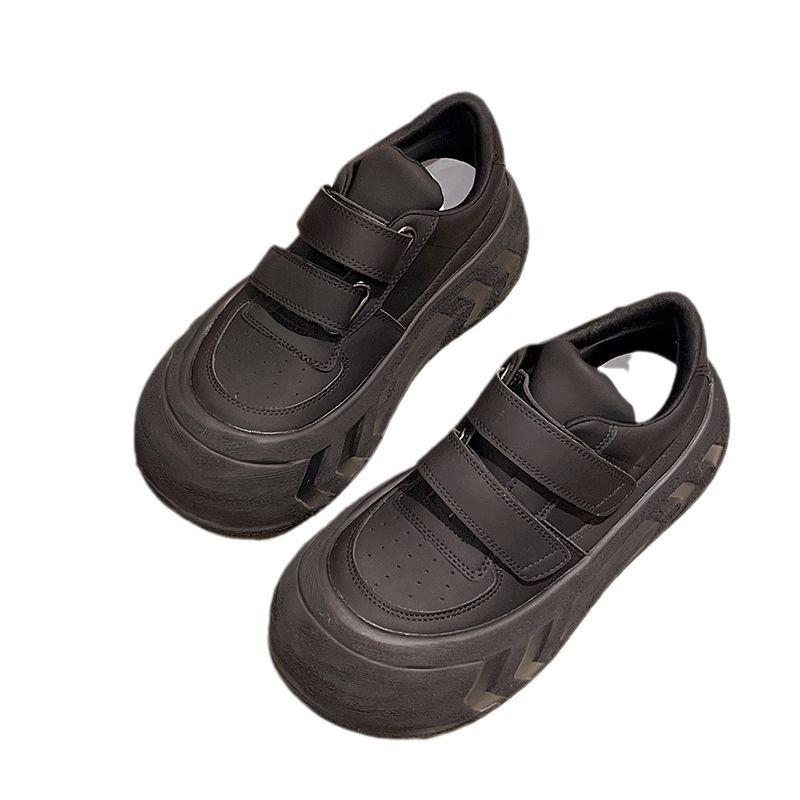 Klettplattform Brot Schuhe Neuer Schulstil Design Sinn Schwarze Große Kopf Schuhe im Frühling und Herbst