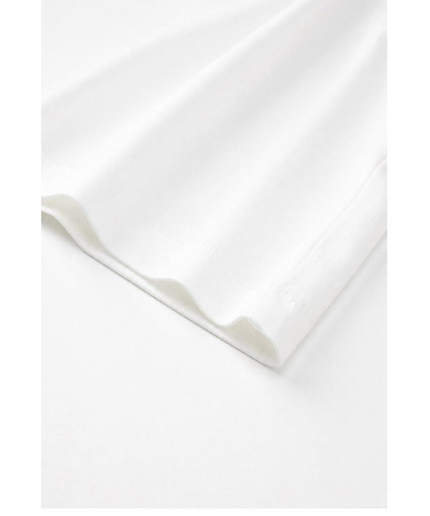 Peinteoseu Movement T-Shirt (White)