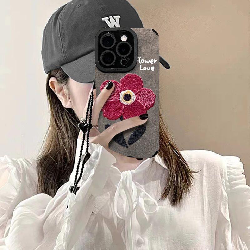Oil painting small safflower iPhone17promax mobile phone case bracelet suitable for Apple 16promax flip fur 14 sets