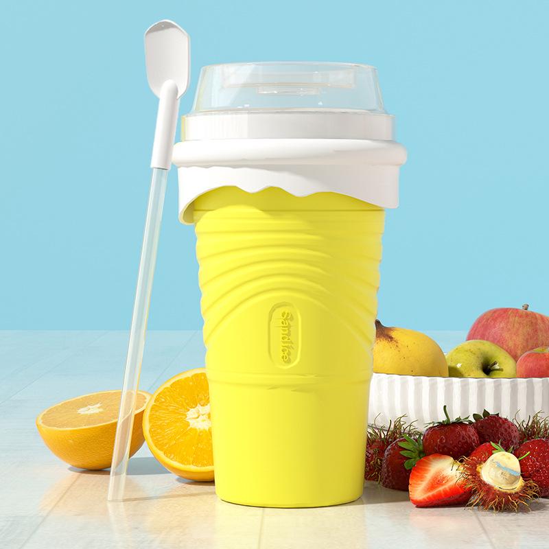 Silicone Smoothie Shaker Cup for Quick Homemade Ice Beverages