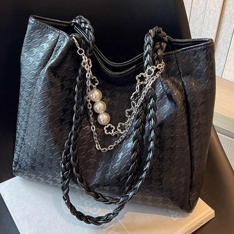 Wholesale large-capacity bags Women's versatile shoulder bag chain Student class bag Commuter tote bag Women's shoulder bag