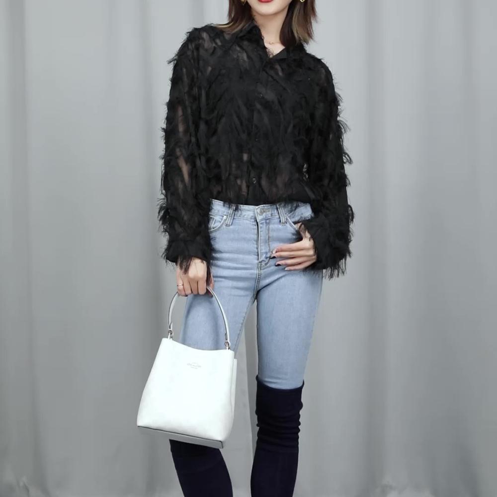 New COACH Town Canvas With Leather Bucket Bag, Handbag, Shoulder Bag, Crossbody Bag Trumpets Women's White 2312-IMRFF