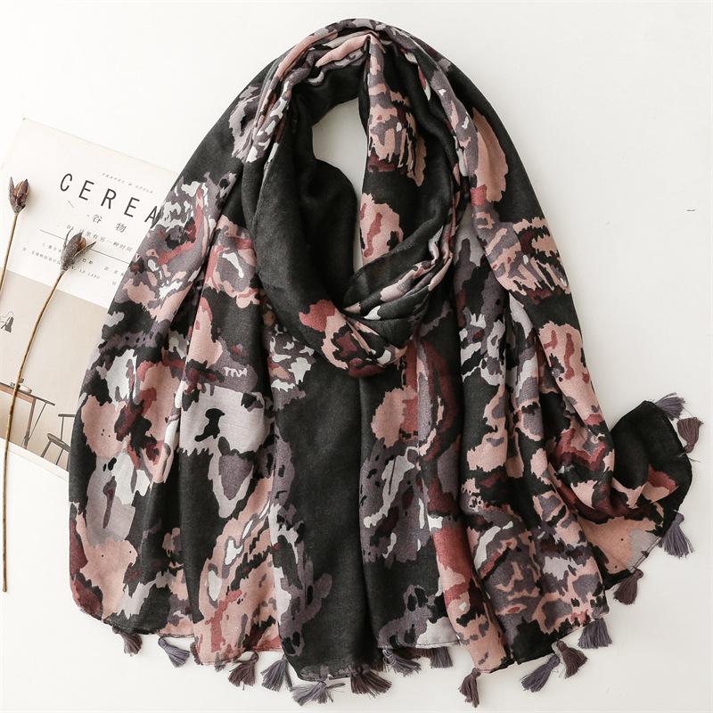 

Vintage Ink Painting Leopard Tassel Viscose Shawl Scarf Lady Print Soft Pashmina Hijab And Wraps Foulard Muslim Sjaal 180*90Cm