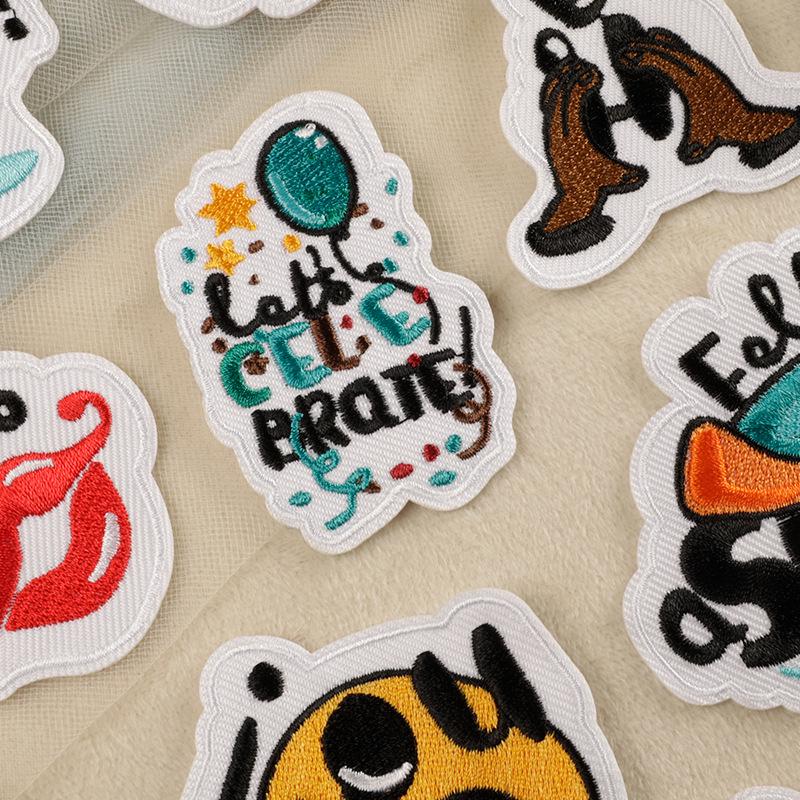 Original Cartoon Smiley Face Embroidery Patch for Clothing and Hats
