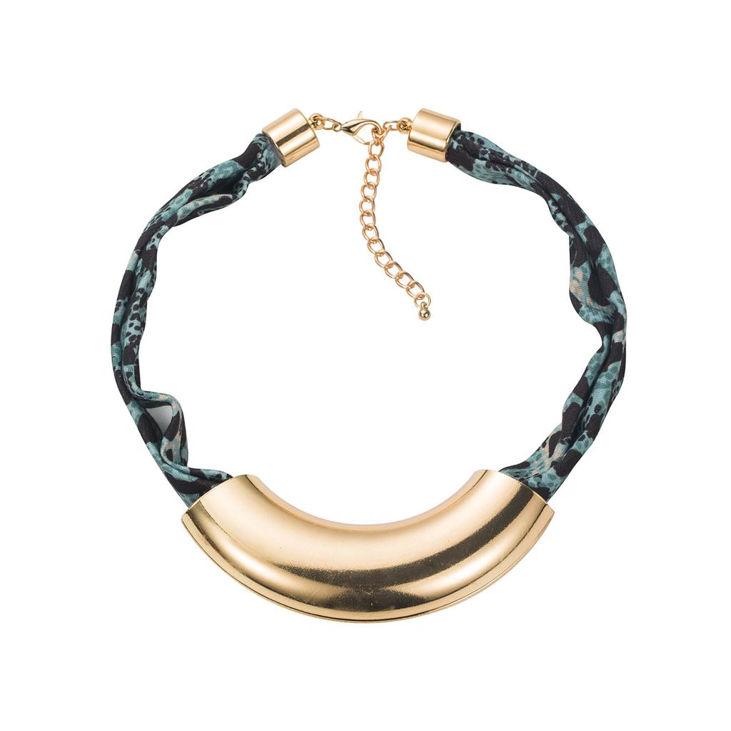 Retro Geometric Fabric Metal Necklace, Exaggerated Temperament Leopard Print Design Sense Collarbone Chain