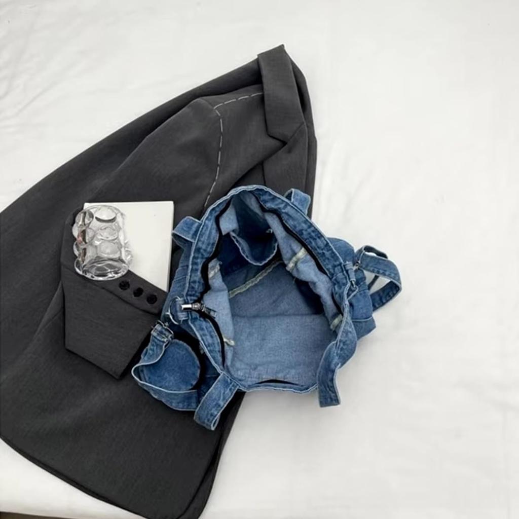 DIVA Rose Women's Denim Shoulder Bag with Coin Purse, Large Capacity, Simple and Stylish, Perfect for Commuting to Work or School, with Pouch (Light