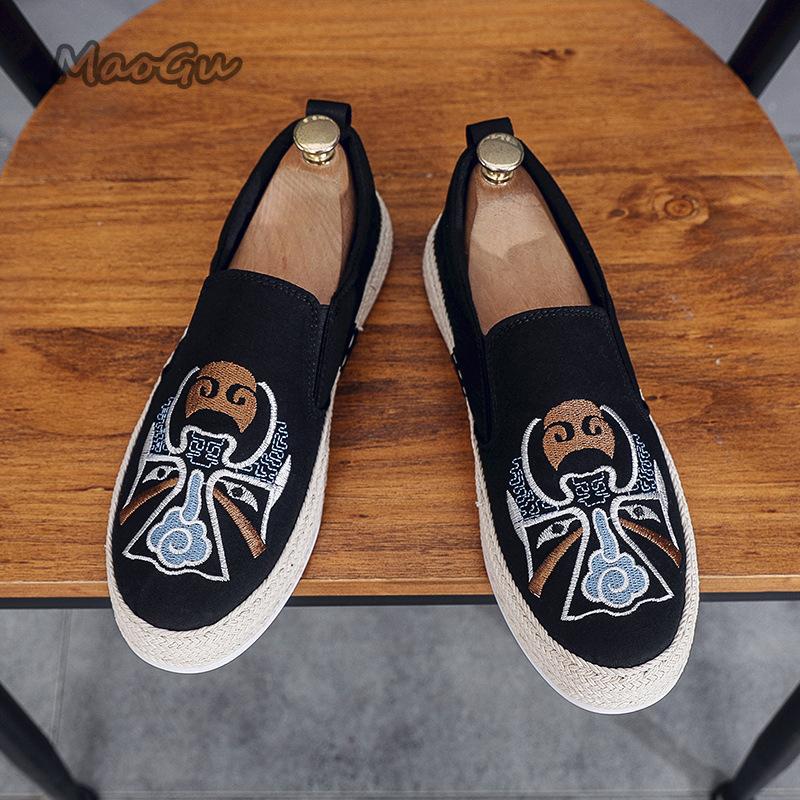 Spring Autumn Old Beijing Cloth Casual Shoes for Men Non-slip Breathable Slip On Loafers Embroidered Face Mask Chaussure Hommes