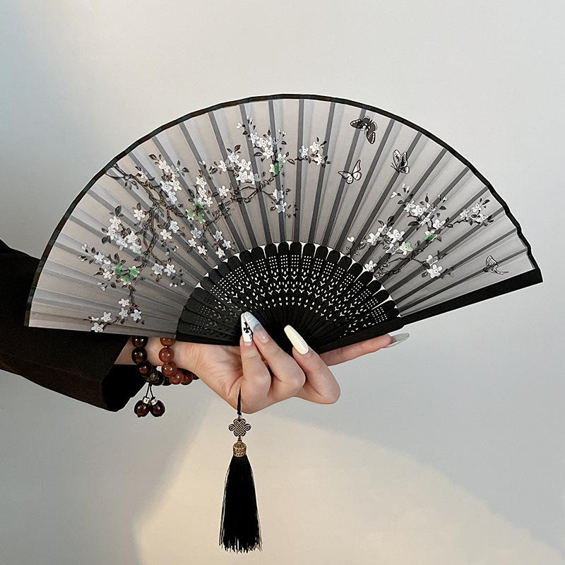 Tragbarer Bambus-Faltfächer Vintage Seiden-Dekorationsfächer Hochzeitsparty Heimdekoration Geschenke Weiblich Tanzender Handfächer Chinesisch