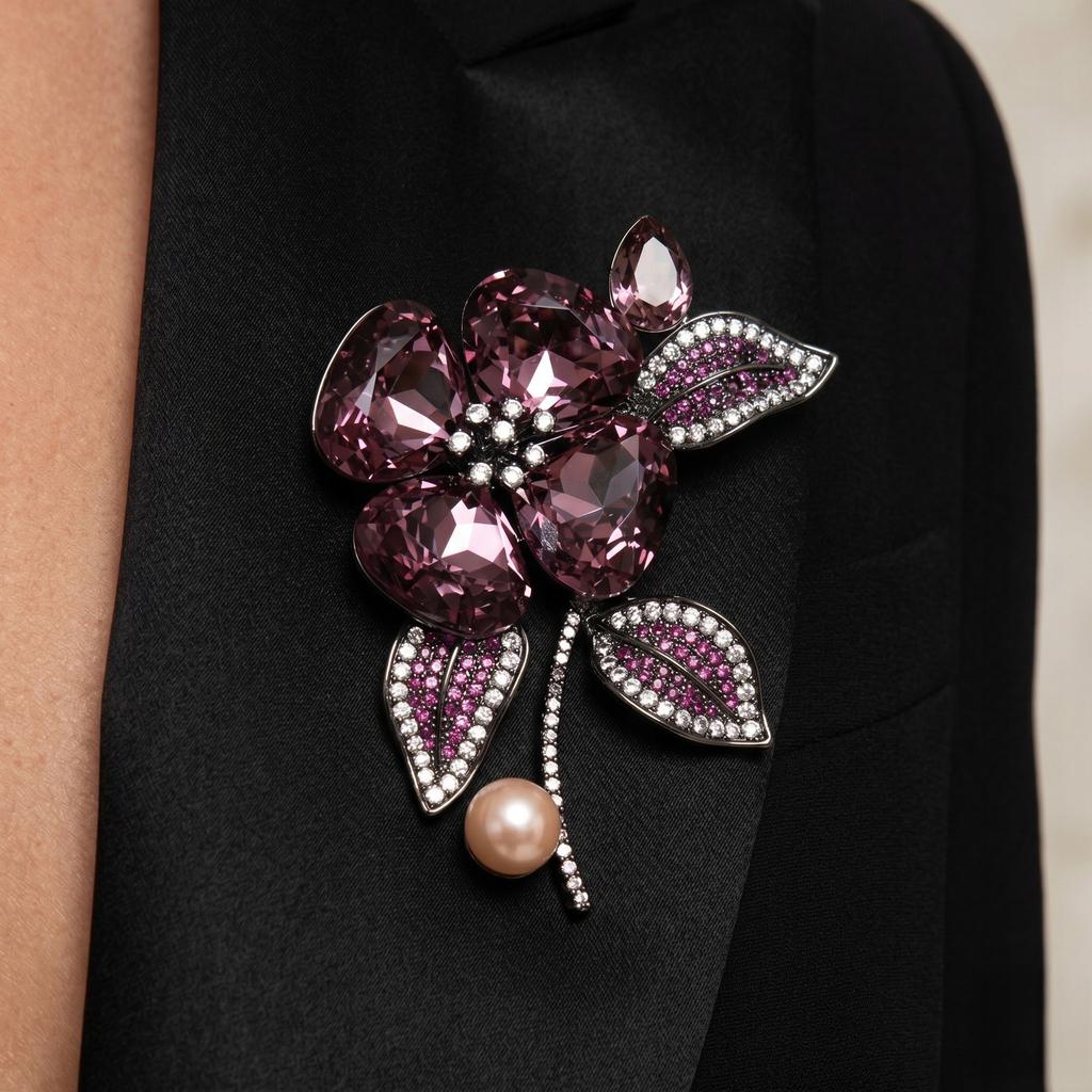 Women'S Flower Brooch With Pearl And Rhinestones Pinets
