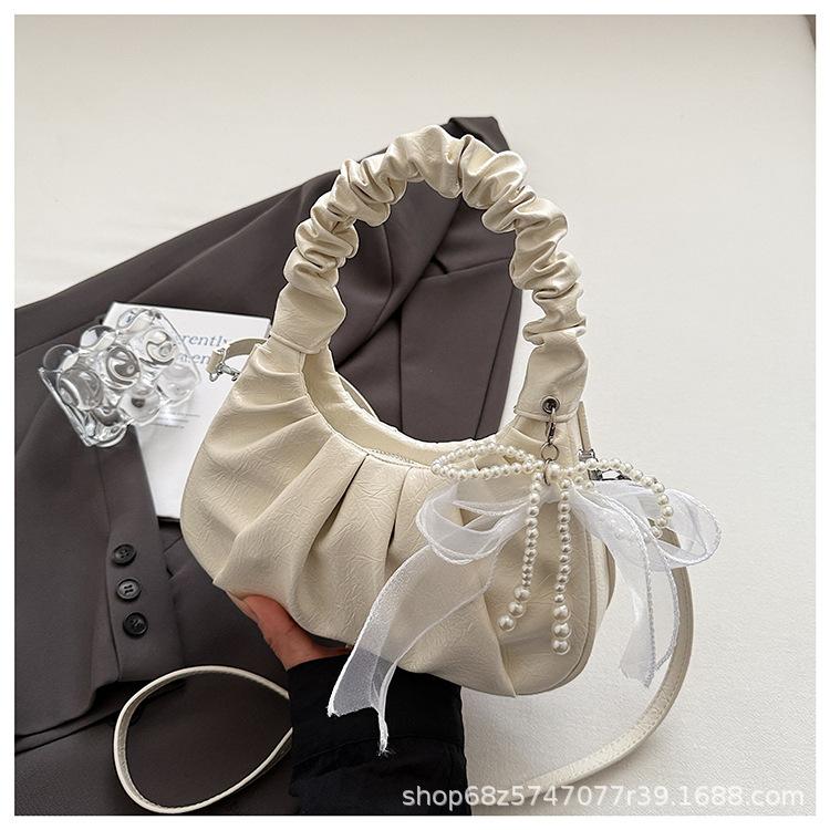 2025 New Pleated Light Luxury Niche Handbag Girl Department Small Fresh Versatile Shoulder Messenger Bag Cloud Bag Woman