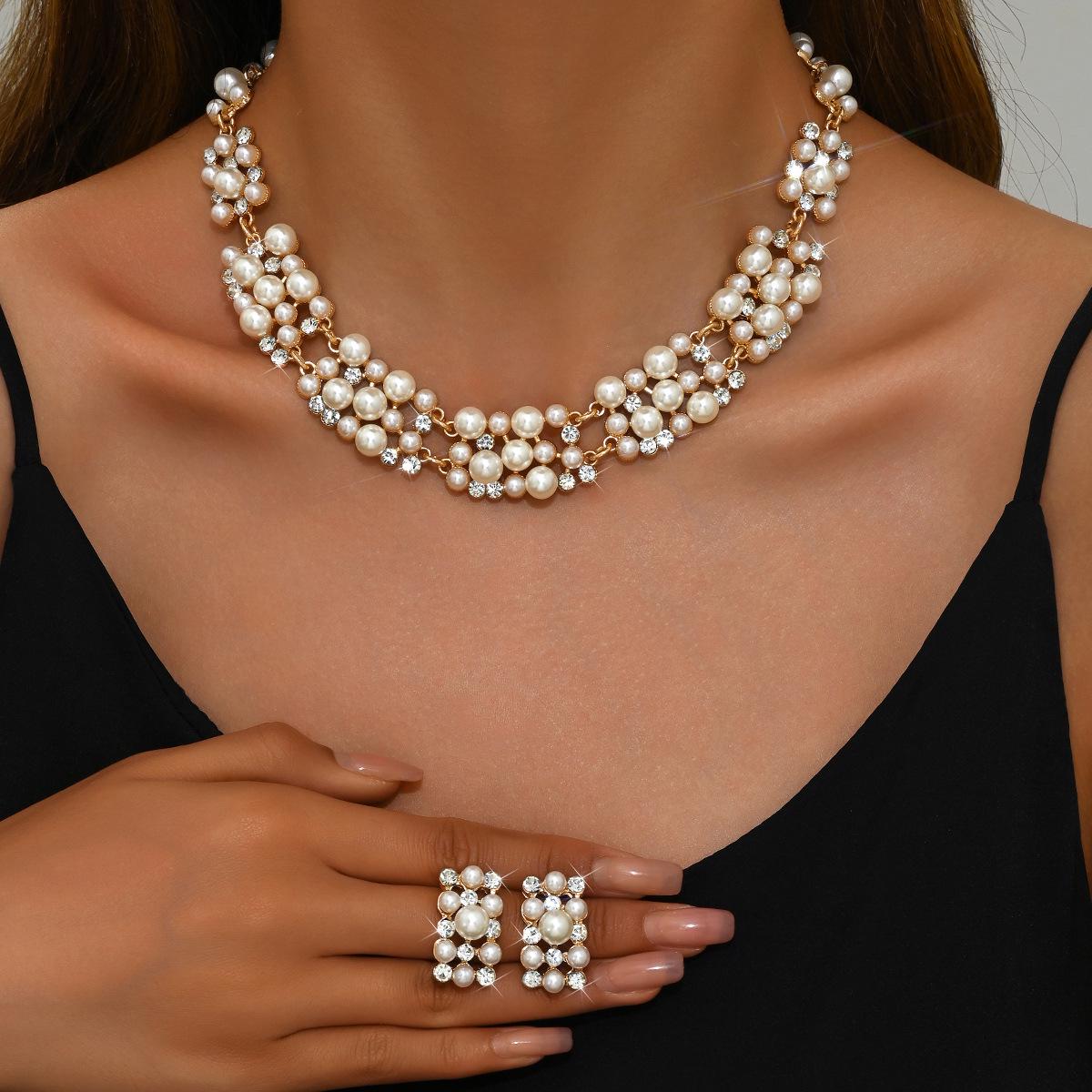 French Retro Rhinestone Pearl Stud Earrings & Rectangle Choker Necklace Set