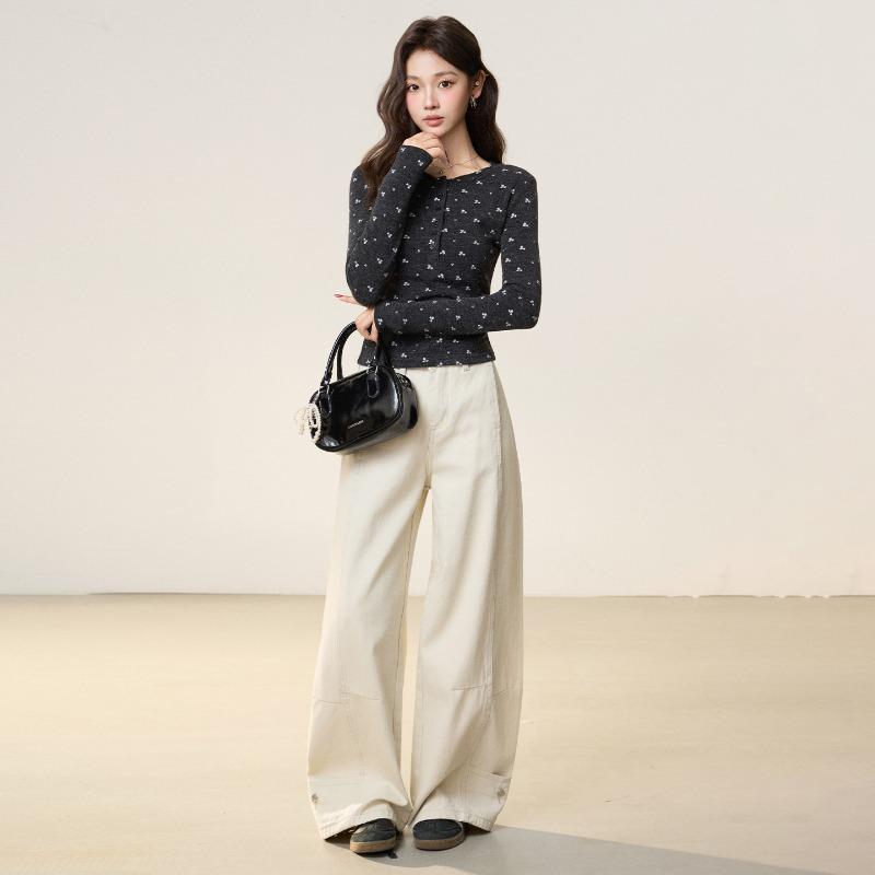 Huge and Beautiful Round Neck Right Shoulder Floral Long-sleeved Autumn and Winter New Bottoming Shirt