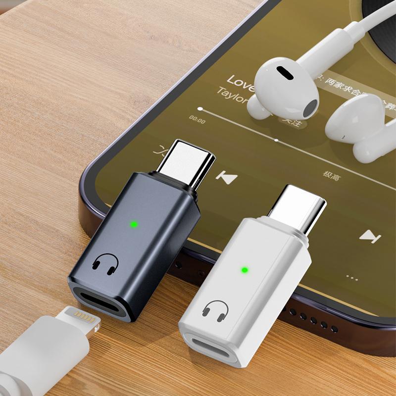 New Type-C Wired Earphone Audio AUX Adapter For Lightning For Iphone For IPad For Macbook Laptop Wired Headset Converter OTG