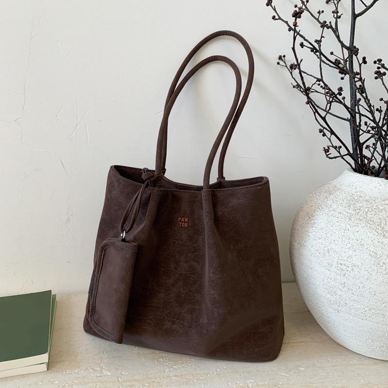 Autumn and Winter Retro Lazy Style Shoulder Bag Fashionable Large-Capacity Commuter Shoulder Bag Shopper Tote