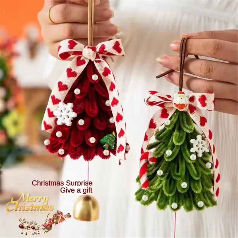 Handmade DIY Christmas Tree Ornament Kit Plush Felt Craft Material with Festive Bells Heart Bows for Xmas Gift Decoration Jewelr