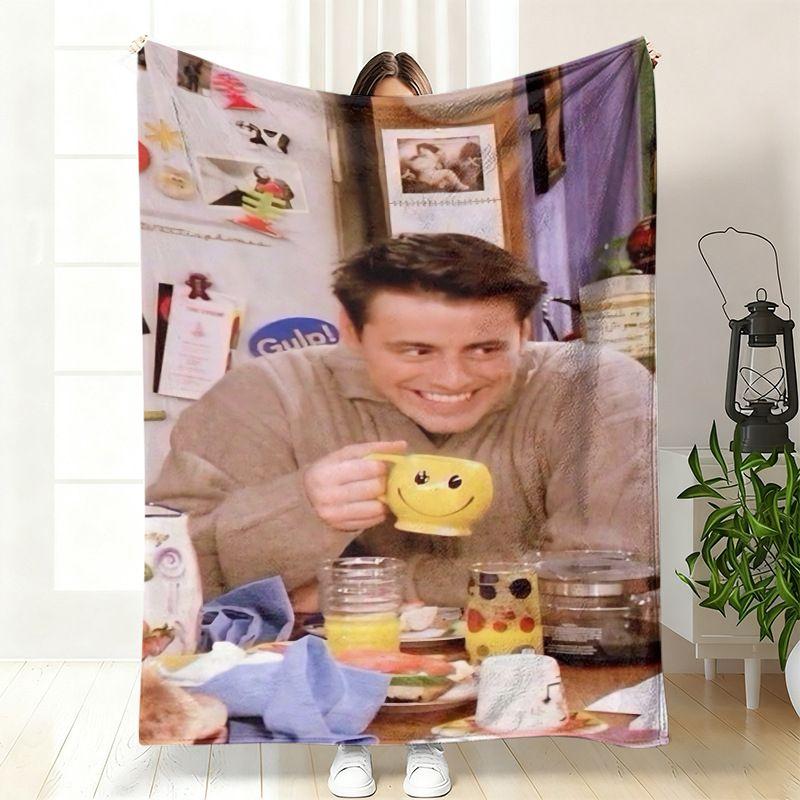 VIKAMA Vintage Movie Collage Flannel Throw Blanket Retro Character Grid Photo Print Soft Warm Sofa Bedroom Home Decor