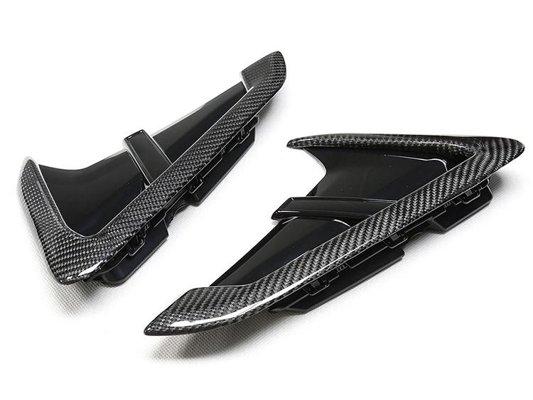 Carbon Fiber/Gloss Black Fender Vents for BMW X3 G01/G08, F97 X3M, X4, and X4M