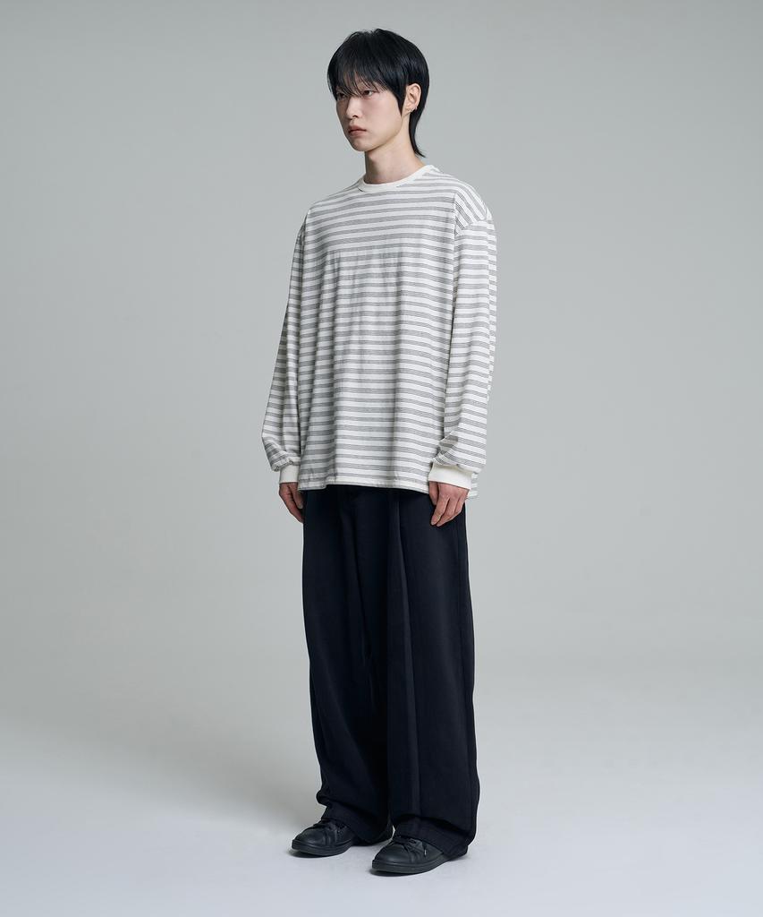 Mubeun Deep One-Pleat Wide Curved Cotton Pants Black