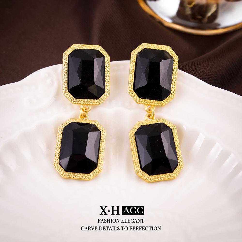 Винтажные французские квадратные серьги со стразами: Роскошный металлический дизайн для женщин