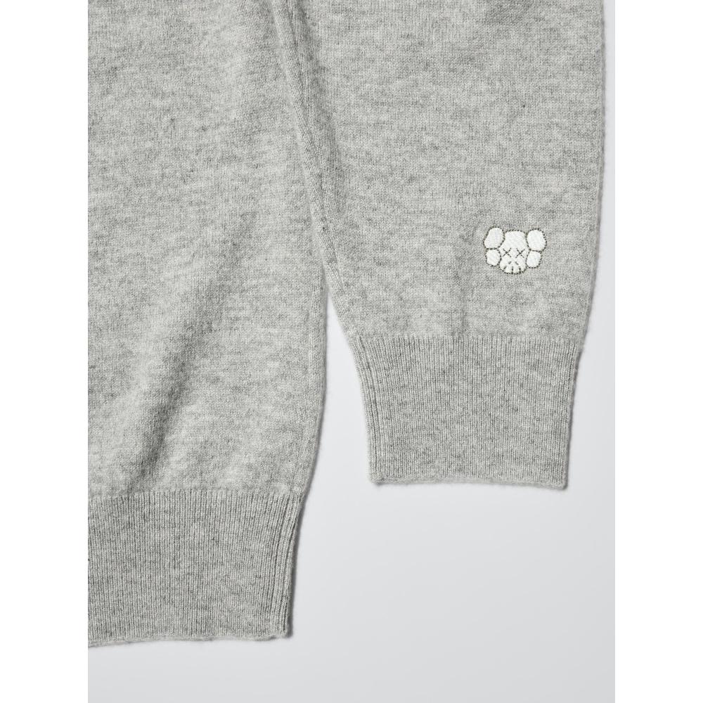 Uniqlo Japan Cows Winter Cashmere Crew Neck Sweater