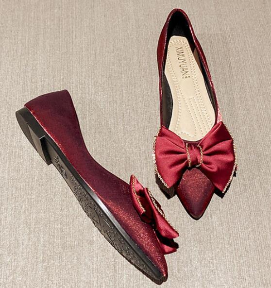 

Мода 3 цвета Элегантные женские туфли с бантом-бабочкой 2025 Женские балетки из шелка на плоской подошве Femmes Мягкие лоферы Большой размер 42/43 Мокасины 6 вино красного