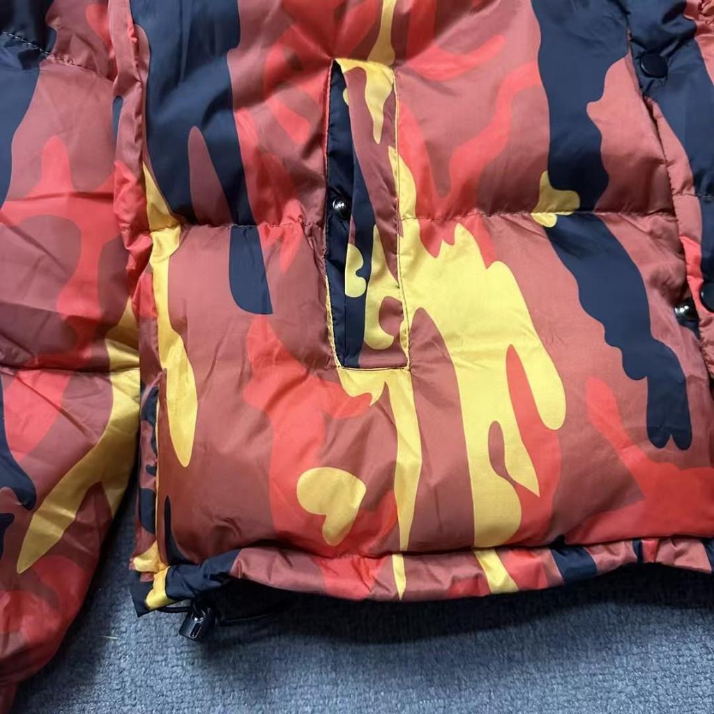 Corteiz 24ss Alcatraz Bestickte Kapuzen-Daunenjacke - Trendiger Winter-Paarstil