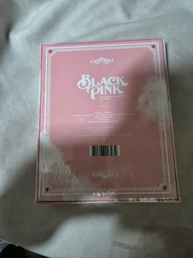 BLACKPINK (Typ klíče s kolíkem) Video s pozdravem k sezóně 2021