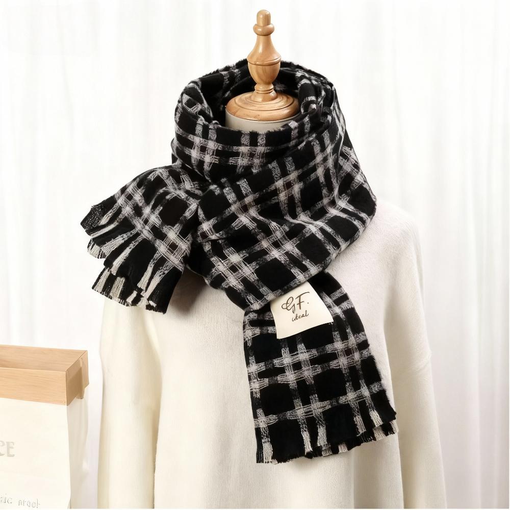 Black And White Plaid Printed Scarf Women'S Autumn And Winter Polyester Fiber Scarf Fashionable And Versatile Warm Neck Shawl