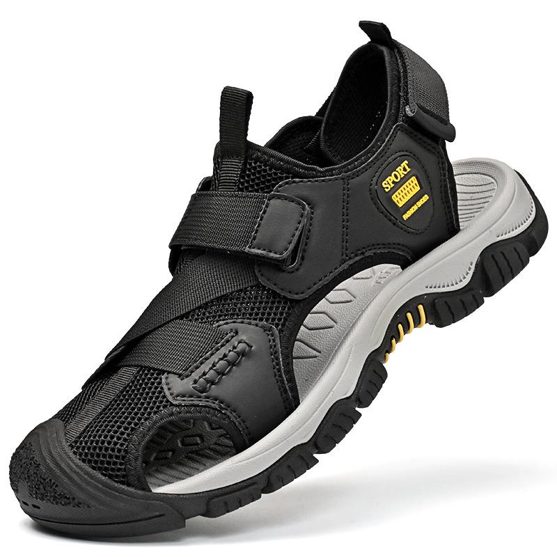 Men's Plus Size Breathable Mesh Beach Sandals, Non-Slip Outdoor Closed-Toe Velcro Shoes