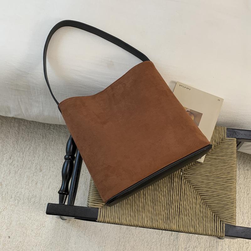 Niche Suede Retro Leopard Print Bucket Bag Autumn New Minimalist Maillard Messenger Bag