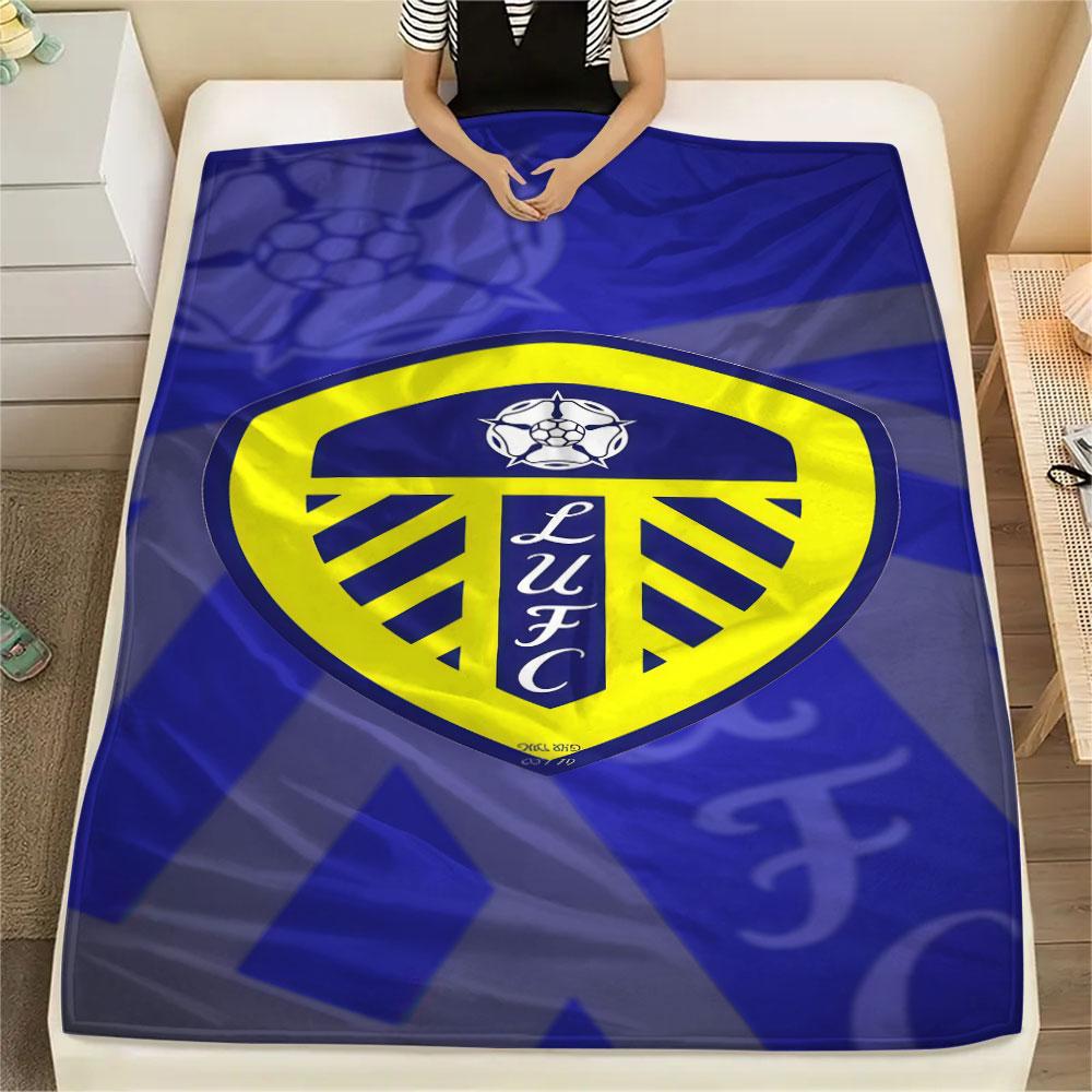 1pz Coperta in Flanella con Fantasia Leeds United Adatta a Tutte le Stagioni per Arredamento Casa Calore e Comfort Regali Regalo Festivo